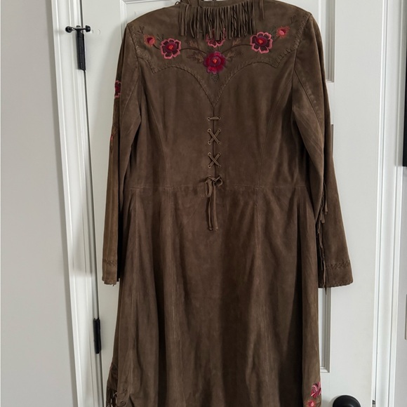 Double D Ranch Brown Suede Jacket with Floral Embroidery-RARE find - Picture 3 of 7